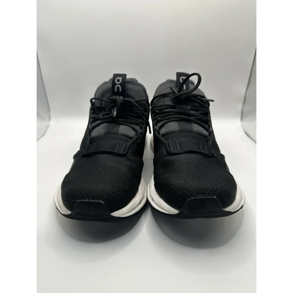 On Cloudnova Black And White Womens 7